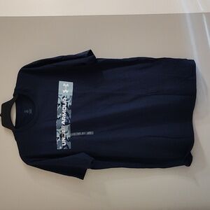Men's Under Armour T shirt